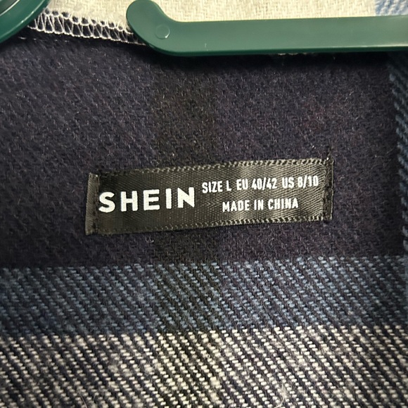 NWOT Blue Cropped Plaid Shacket - Picture 8 of 9